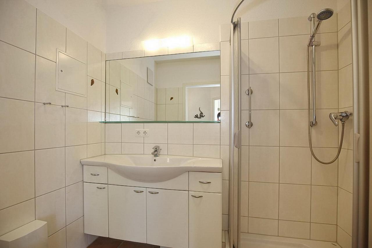 Achtern Diek Wohnung 13 Болтенхаген Екстериор снимка